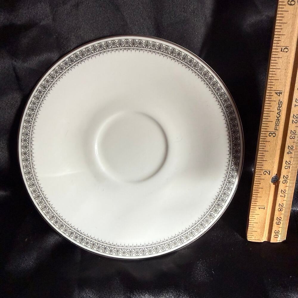 Vintage Royal Doulton Saucer Ravenswood Tea Coffee England